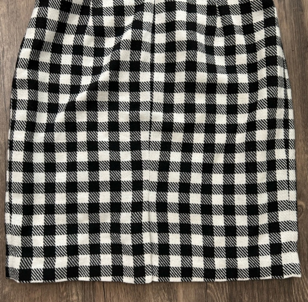 Black and White Gingham Pencil Skirt - Picture 2 of 5